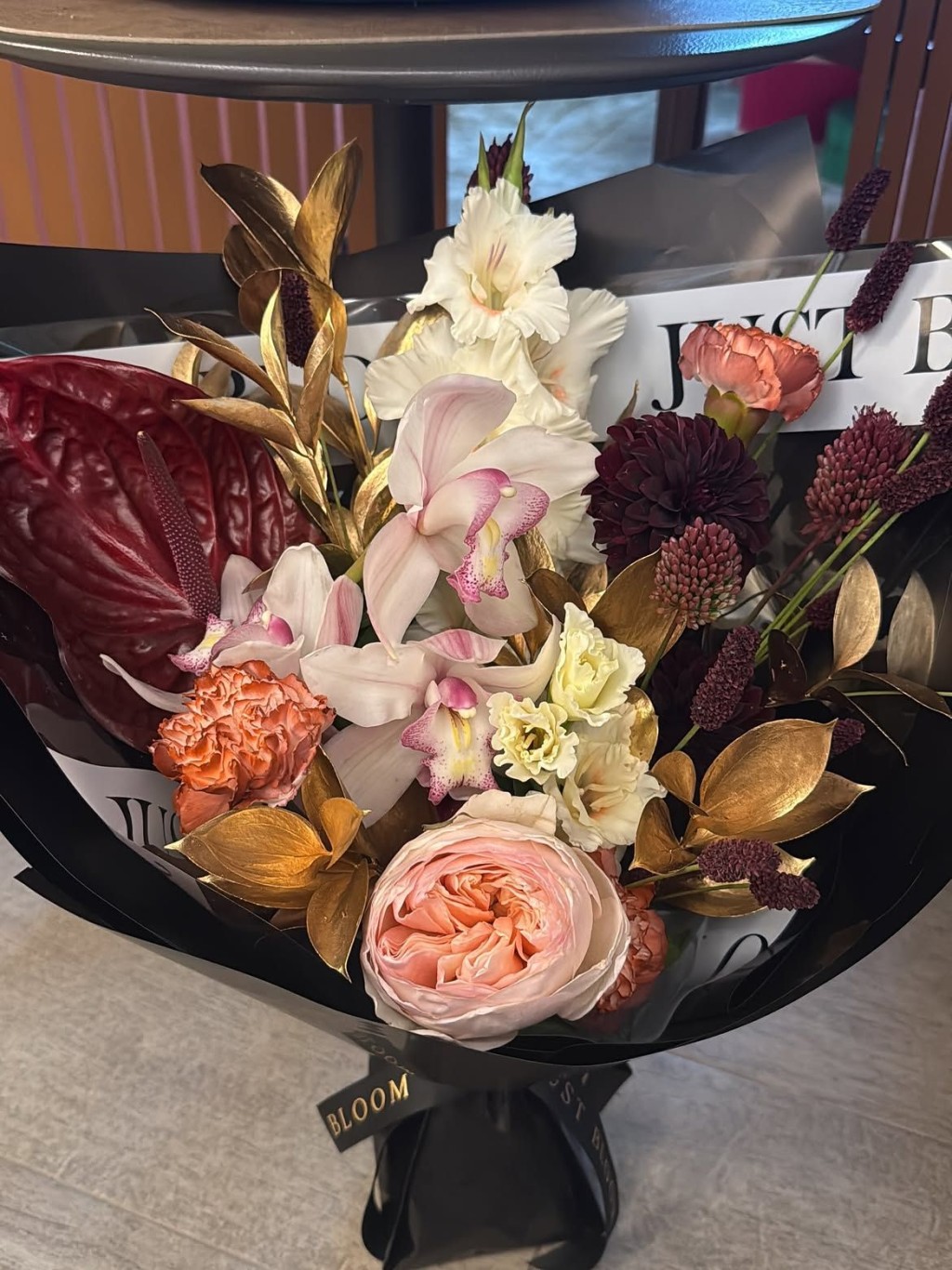 顧紀筠生日收到不少花束做禮物。 顧紀筠生日收到不少花束做禮物。