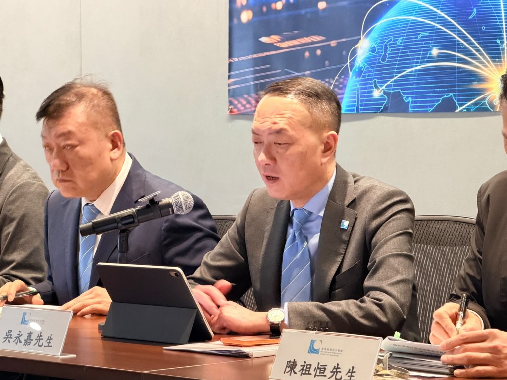經民聯黨魁吳永嘉。 經民聯黨魁吳永嘉。