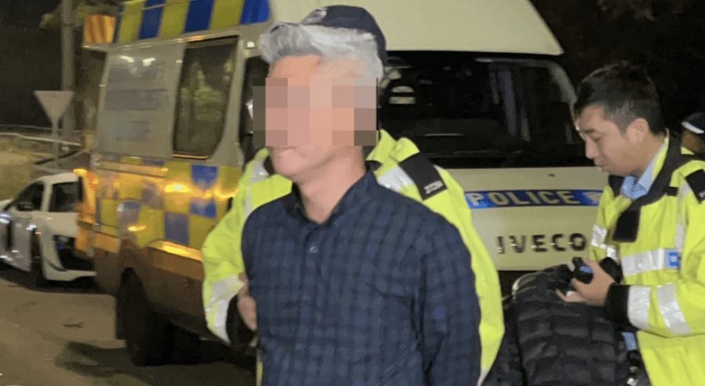 50歲姓林男司機報稱商人，「吹波波」錄得67微克，超出法定上限22微克，涉嫌「酒後駕駛」被捕。蔡楚輝攝