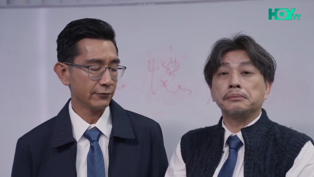 李尚正與曾睿智演保安。
