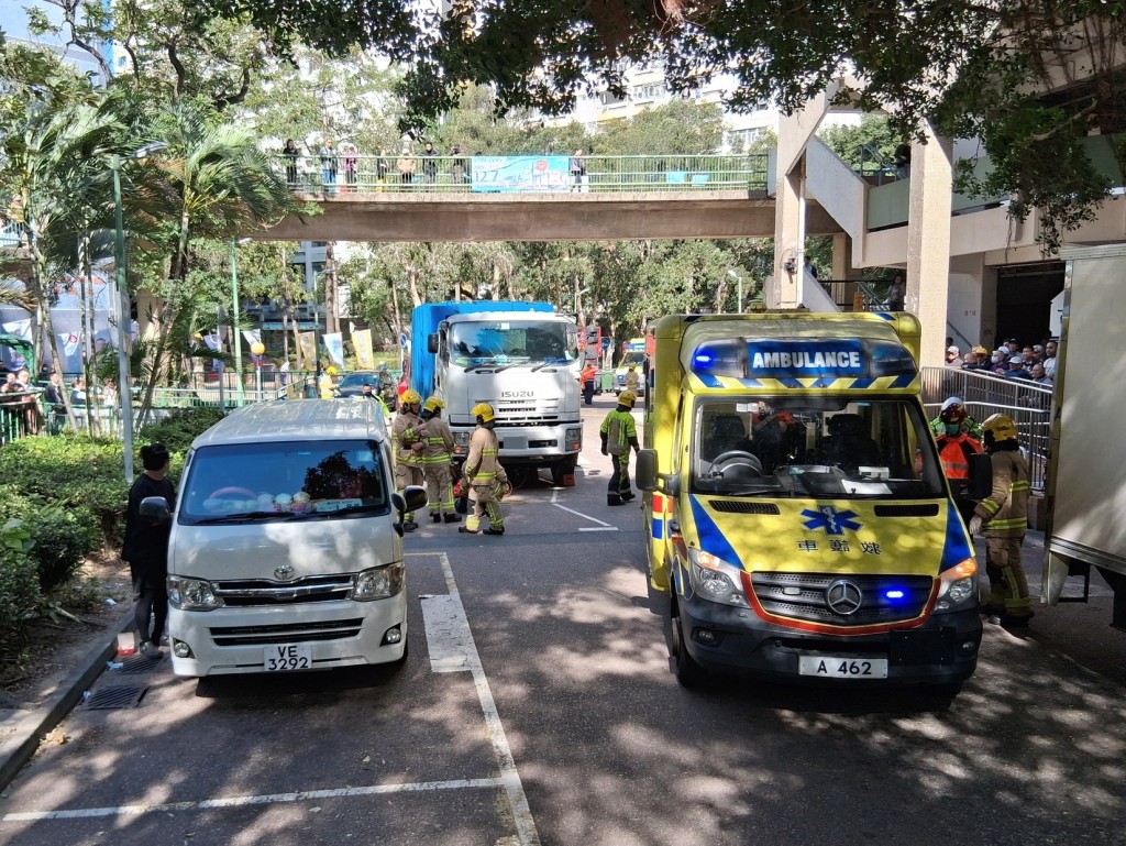 fb馬路的事 (即時交通資訊台)圖片