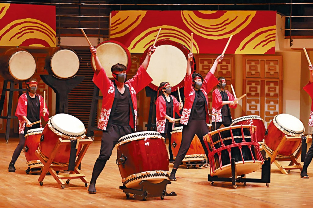 華懋集團和香港中樂團均希望藉着「鼓動心弦  連結世界」活動，將中樂文化傳承至下一代。