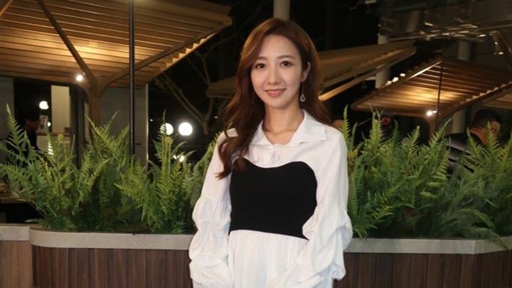 何依婷在視后被飛出10強,她坦言第一次當女主已很開心。