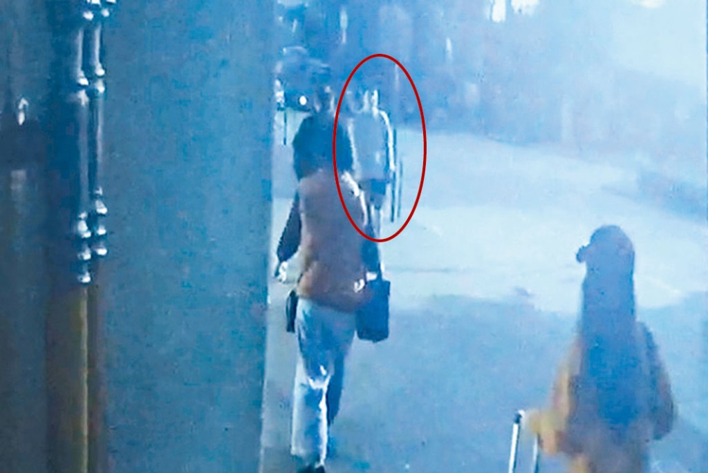 「天眼」摄得其中一名疑匪（红圈示）在现场出现