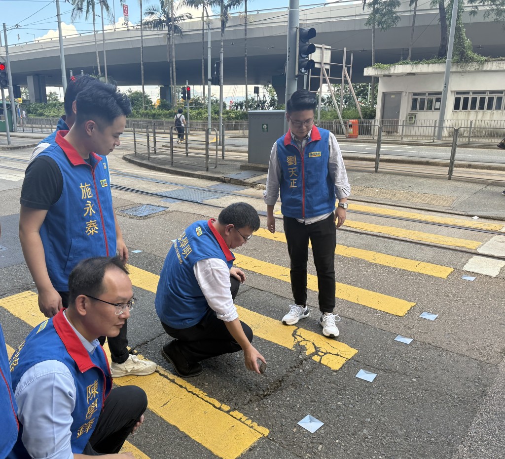 本港極端天氣愈趨頻繁，連場暴雨導致路面因雨水侵蝕，出現不同程度破損。