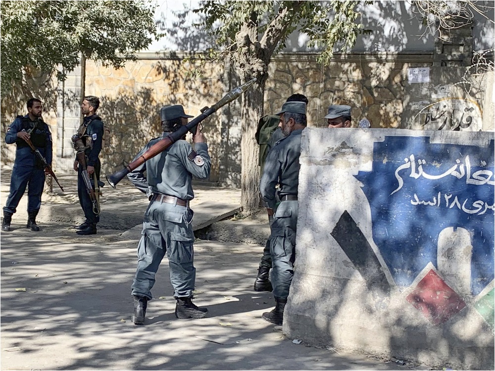 阿富汗一间大学遭遇恐怖袭击。AP图片