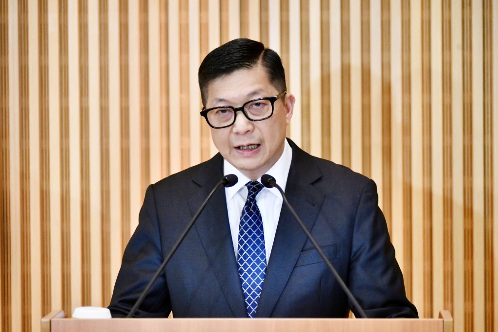 保安局局長鄧炳強回應有關防狗論。資料圖片 保安局局長鄧炳強回應有關防狗論。資料圖片
