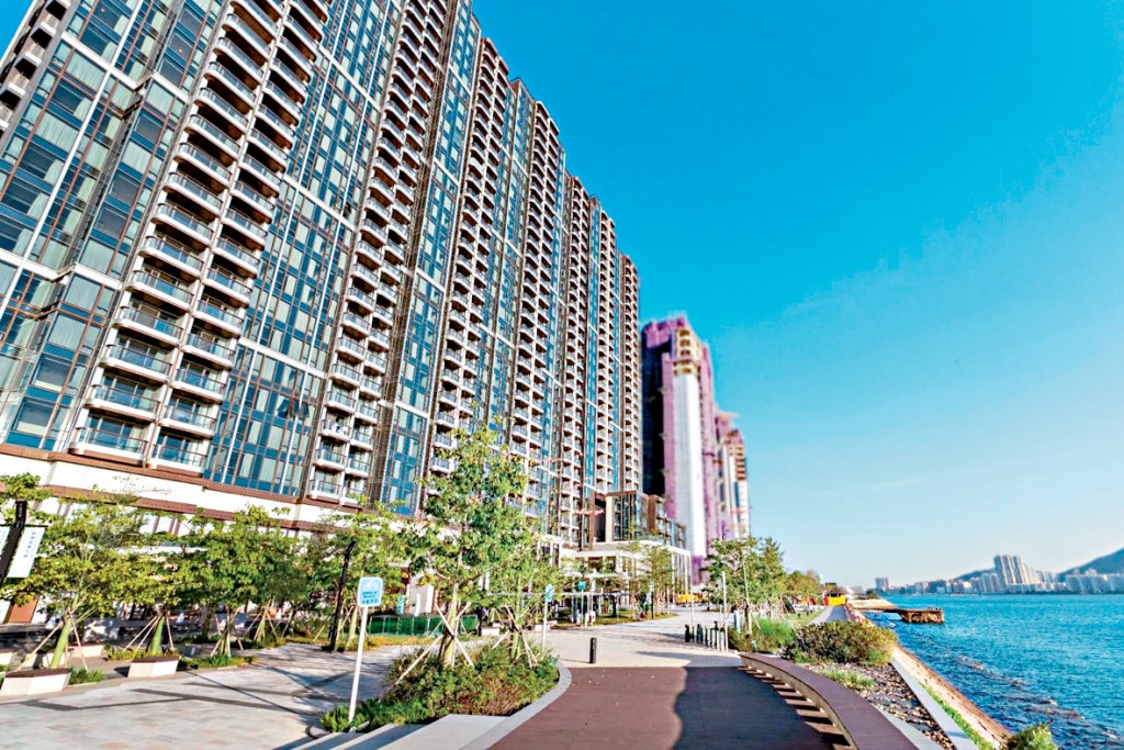 天瀧昨日連售2伙，均屬海景4房大宅。