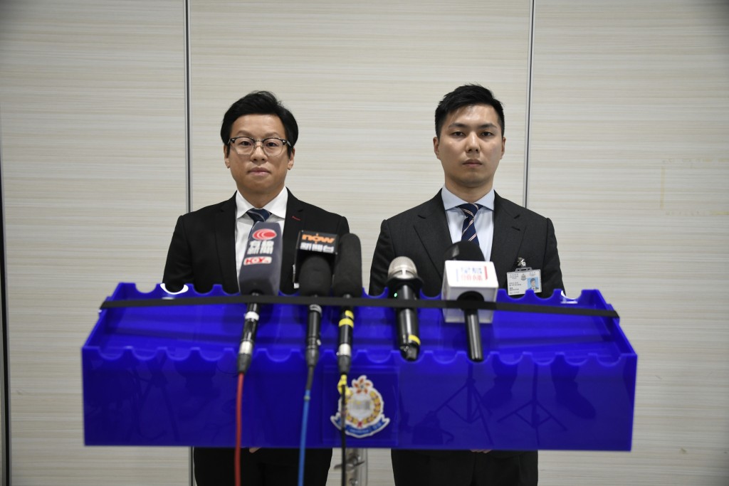 元朗警區刑事部總督察袁皓霆(左)及重案組督察何安生(右) 元朗警區刑事部總督察袁皓霆(左)及重案組督察何安生(右)