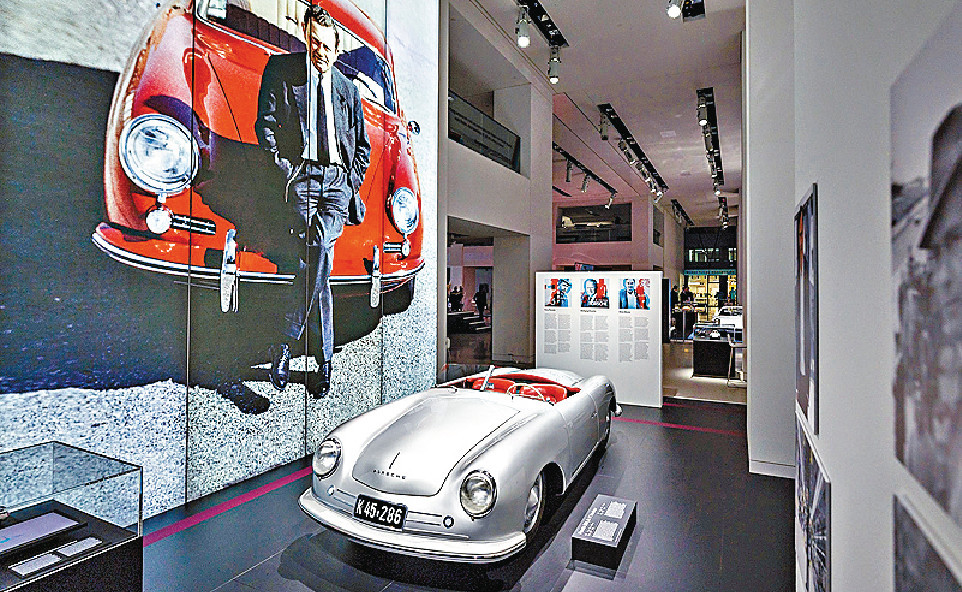 ■柏林主題展覽還包括初代356 No.1古典開篷車。