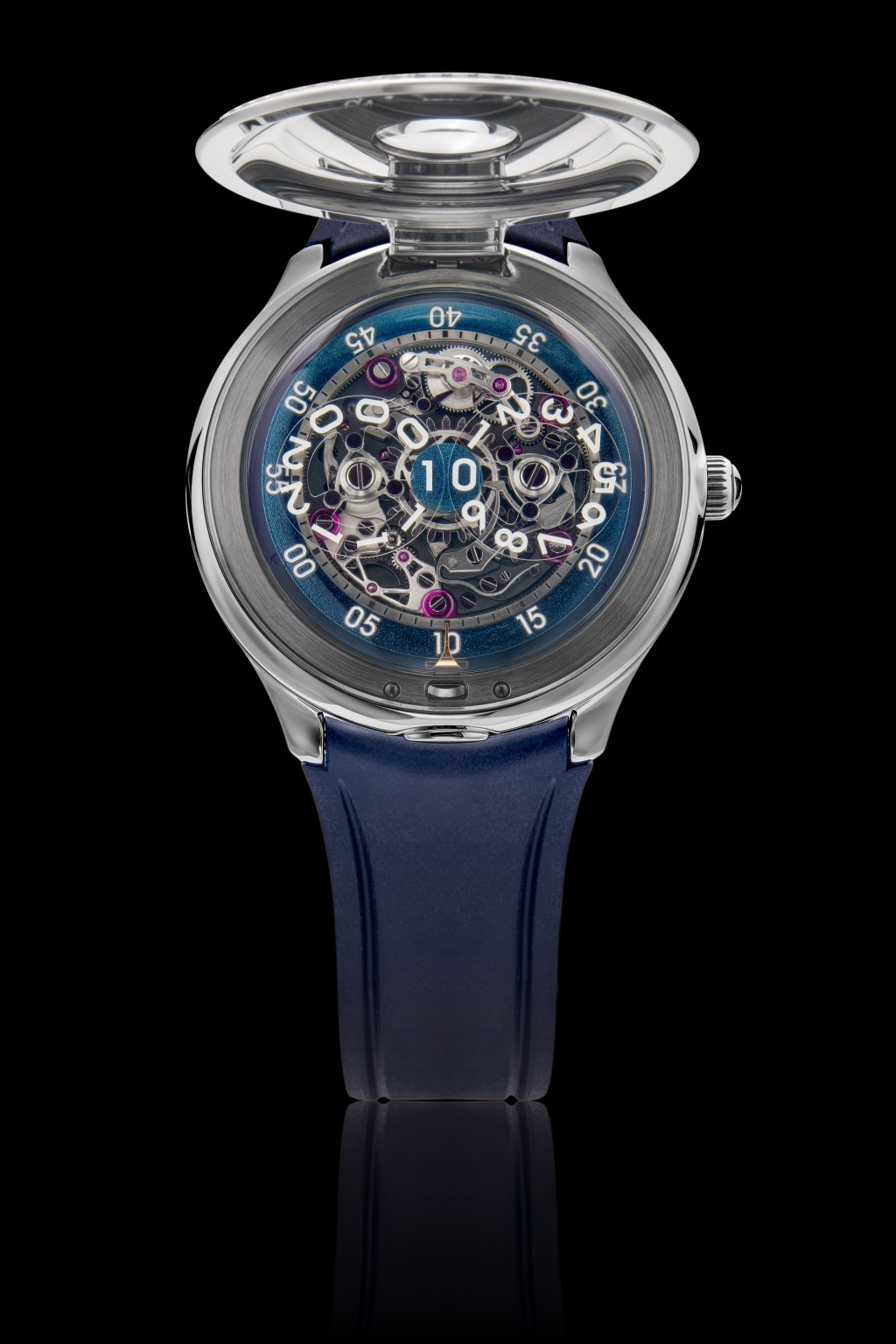 全球首创以两块透明蓝宝石圆盘结合，并以24小时制式显示的特大跳时显示的复杂结构。