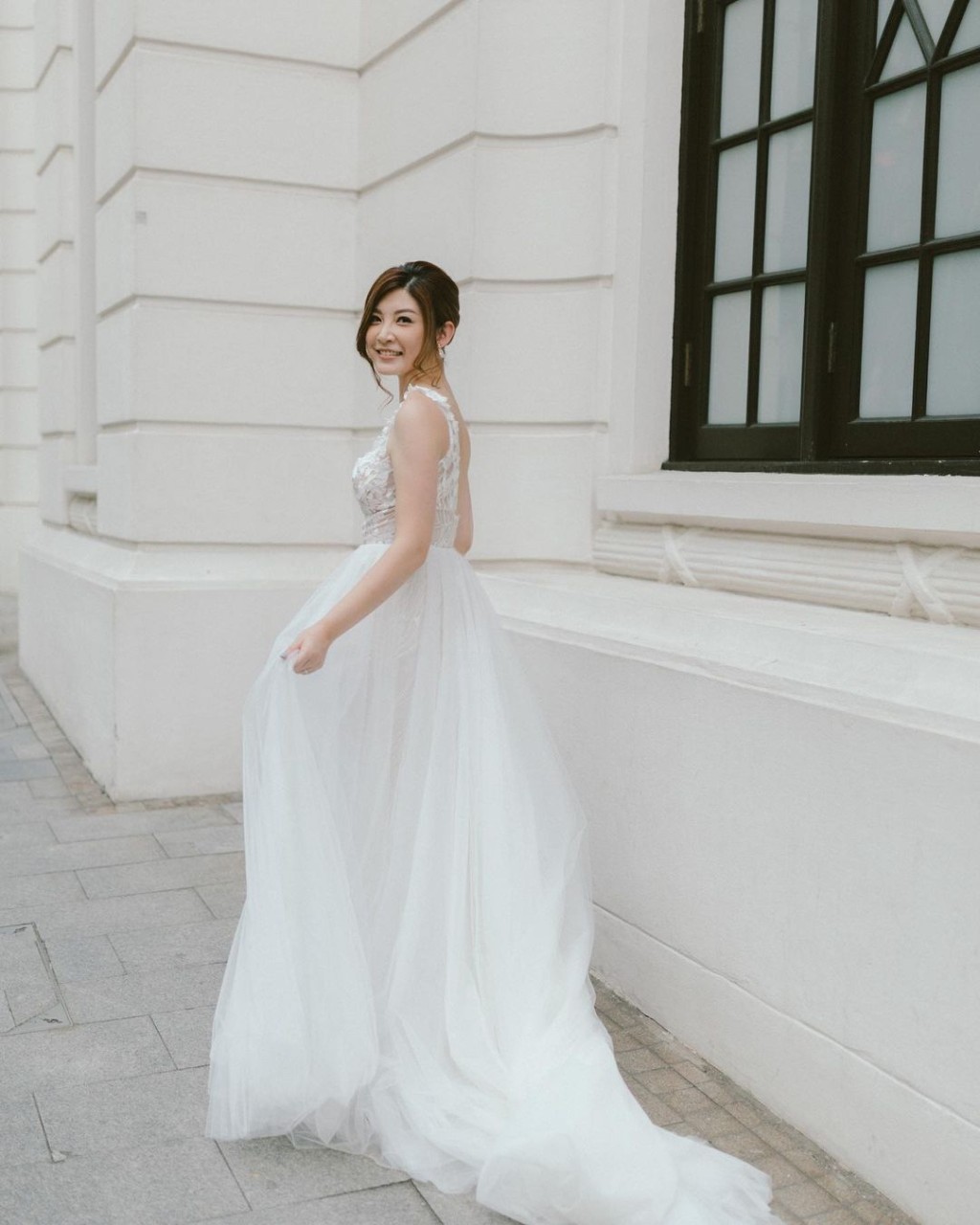 张文采于2018年与消防员卢乐辉结婚。