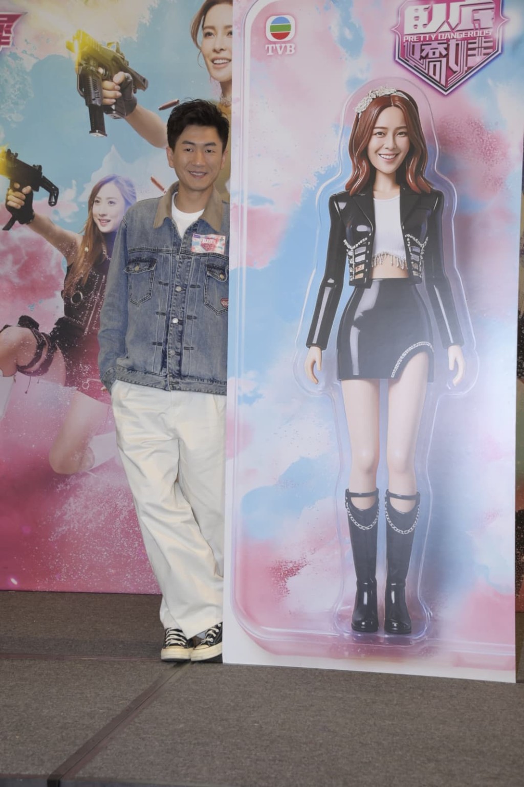 他爆笑形容張曦雯的「人中」非常厚肉好好錫。