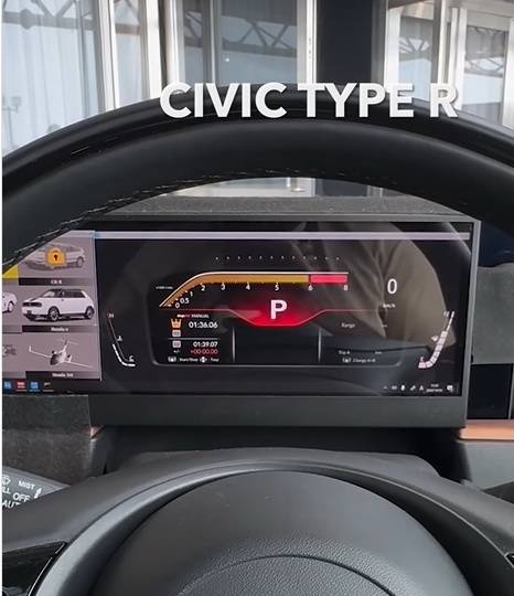 CIVIC Type-R的模拟仪表板。（图片来源：Motor1com）