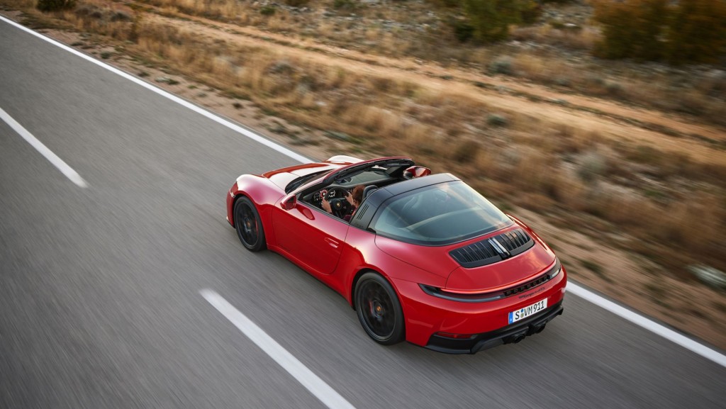 保時捷911 Targa 4 GTS綜合馬力輸出541ps，0至100km/h加速僅3.1秒。