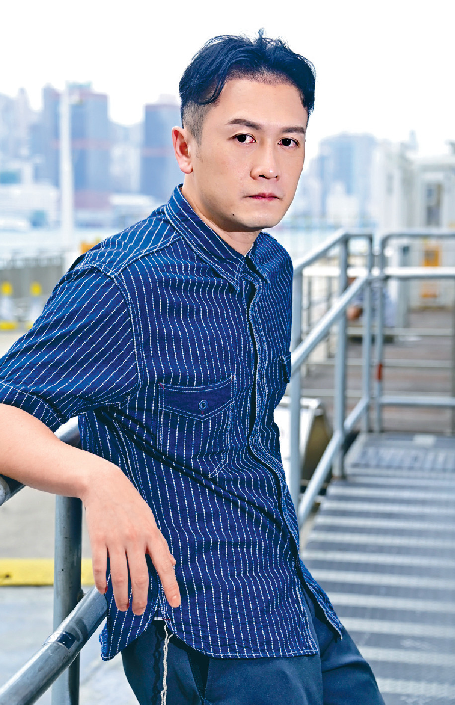 ■Aaron笑言有跟其他男藝人討論男人最痛，除了脫髮外，身形、鬍鬚和身高都是困擾頭三位。
