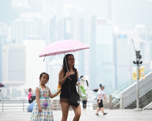 本港將迎來大雨。