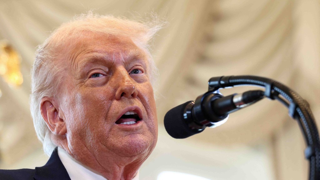 據報特朗普向歐洲多國加徵關稅 2月起收10% 6月升至25%。路透社