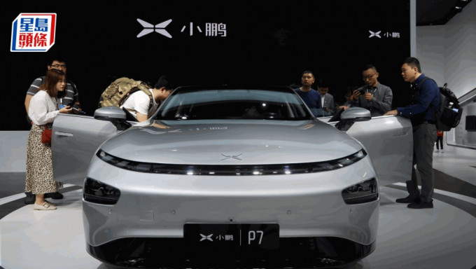 小鹏第四季首录季度纯利3.8亿 经调整净亏损收窄九成 料今年首季交付量少30%