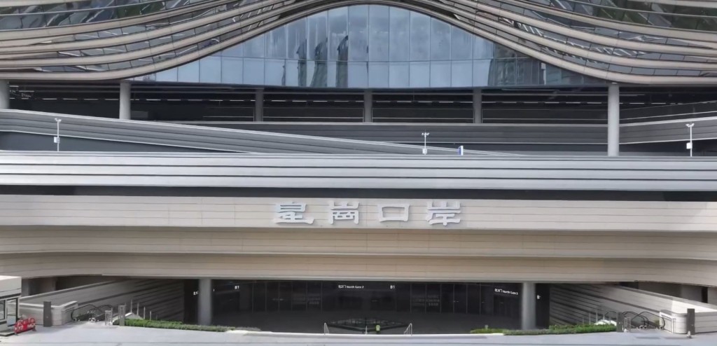 “皇岗口岸专题页”航拍片让新口岸大楼内外设施终极曝光。