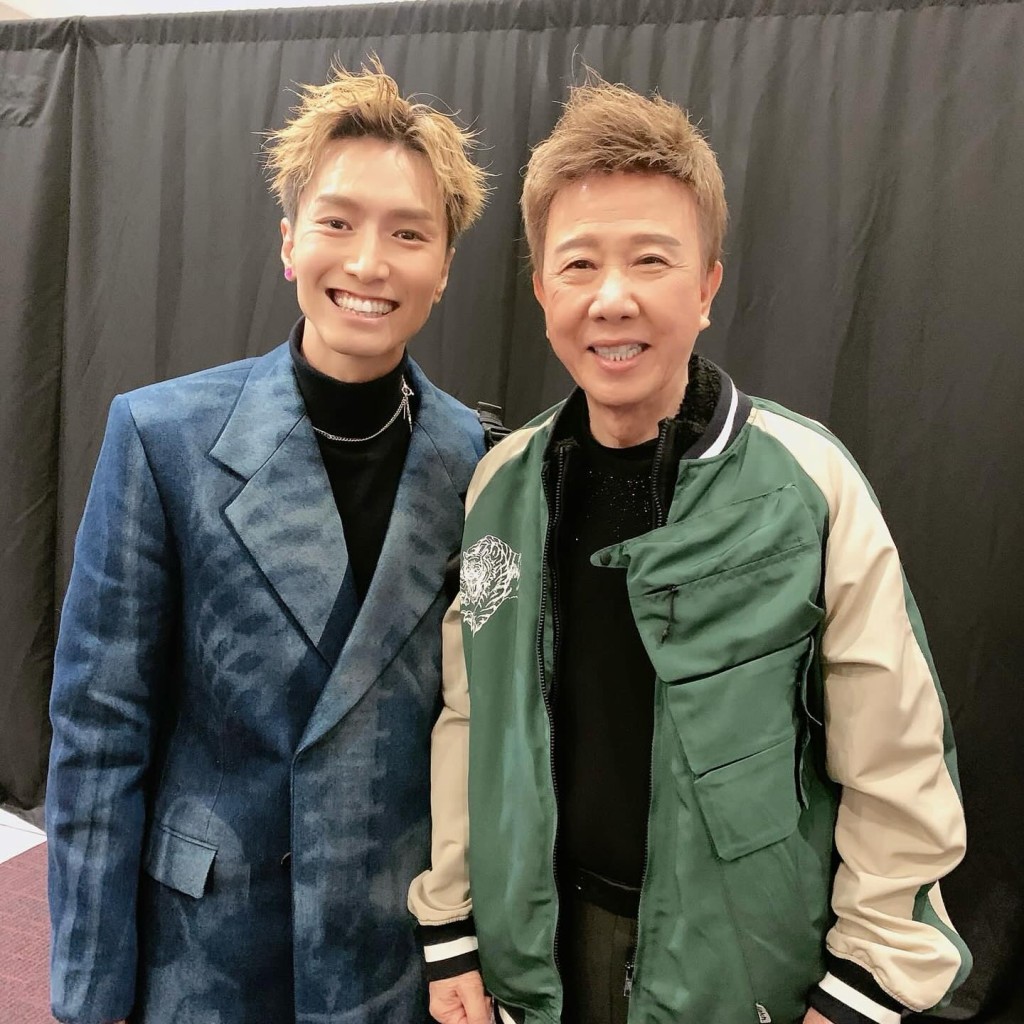 尹光在颁奖礼后马上在社交平台分享与多位出席颁奖礼的歌手合照，图左为陈柏宇。