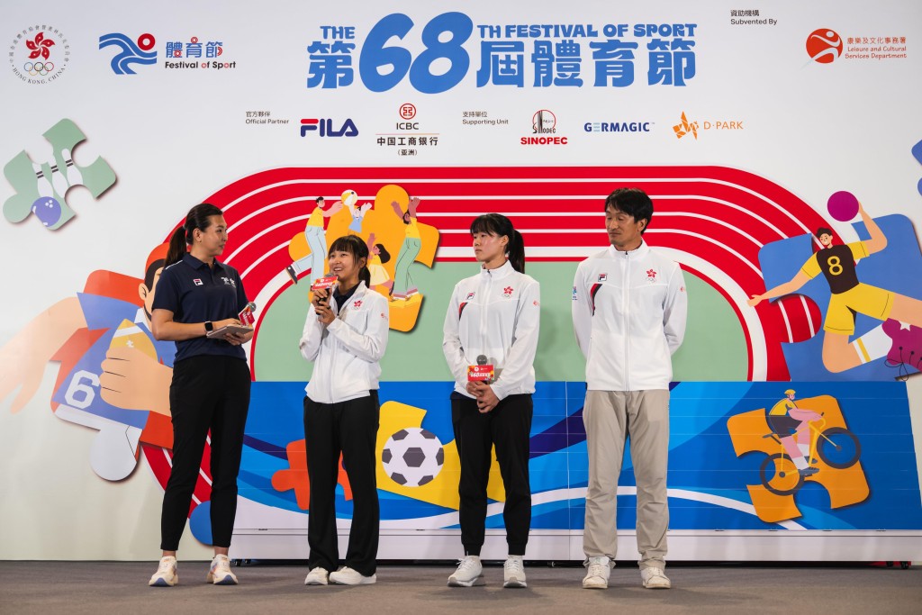 三位大使姚錦成(右起)、手球李文雅及單車李思穎出席體育節揭幕禮。圖片由公關提供 三位大使姚錦成(右起)、手球李文雅及單車李思穎出席體育節揭幕禮。圖片由公關提供