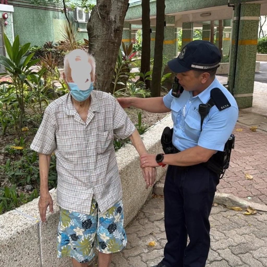 警方尋回失蹤老翁,幸其身體無任何受傷。 警方尋回失蹤老翁,幸其身體無任何受傷。