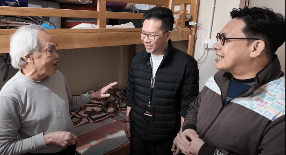 原本住在义华大厦“㓥房”的甘伯，亦已搬到元朗过渡性房屋项目“悦安居”约半个月。何永贤FB