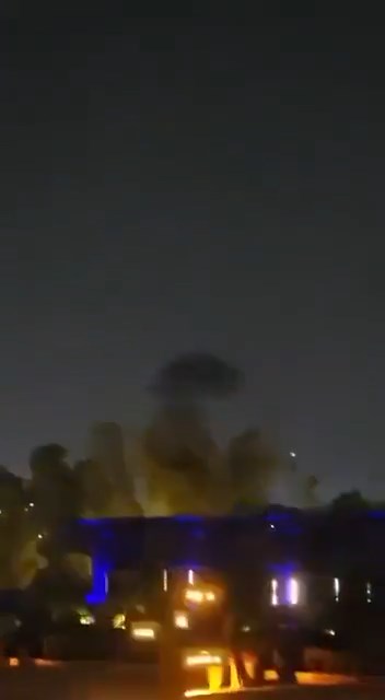 美国驻沙特大使馆遭无人机袭击。X@Global Surveillance