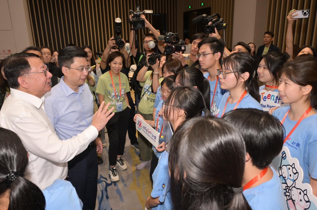 陈国基勉励学员。陈国基fb