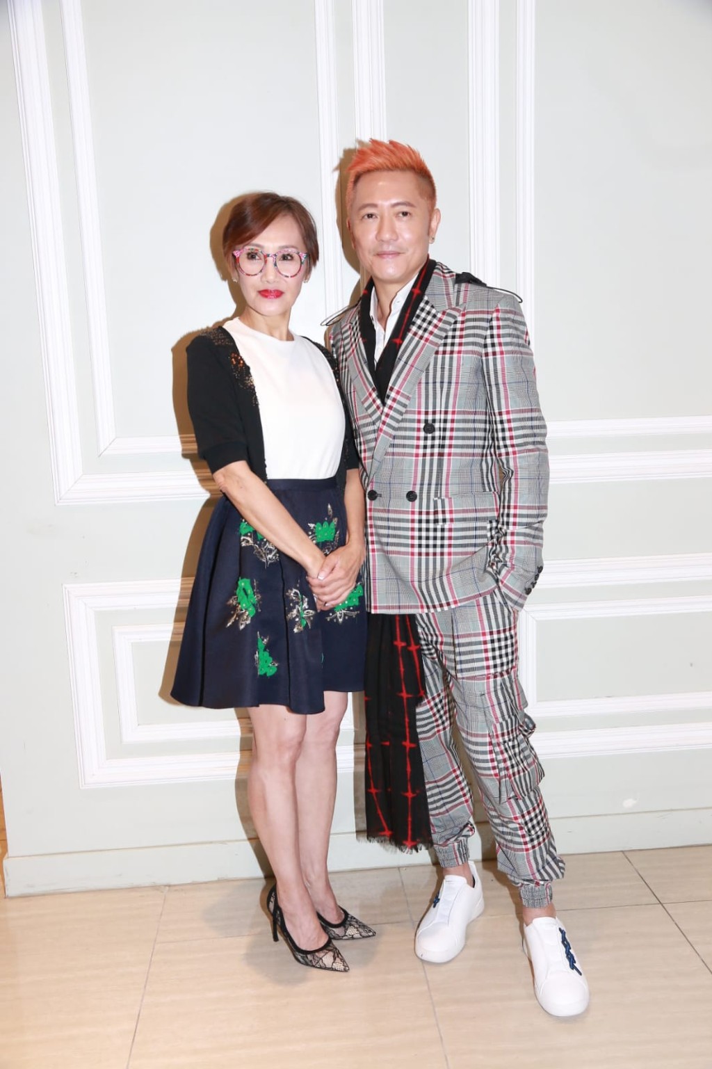 韓馬利與蘇志威均為舞蹈演藝學院董事。