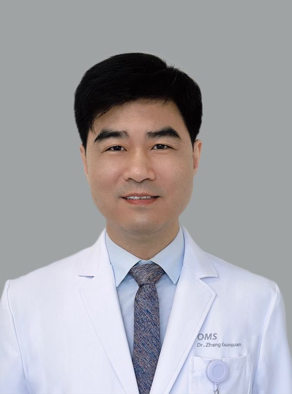 深圳市人民醫院口腔頜面外科主任張國權博士。