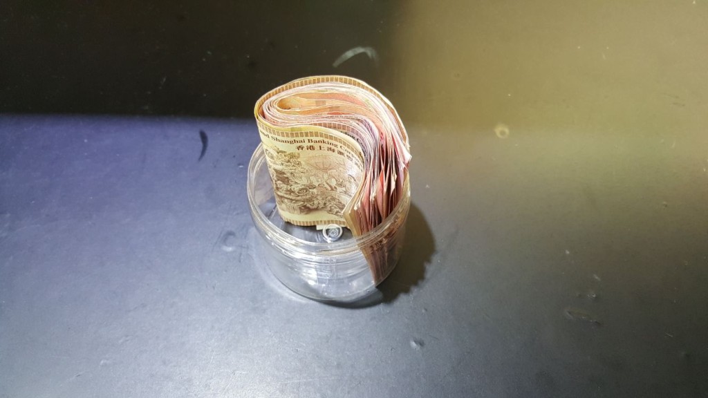 現場有現金。