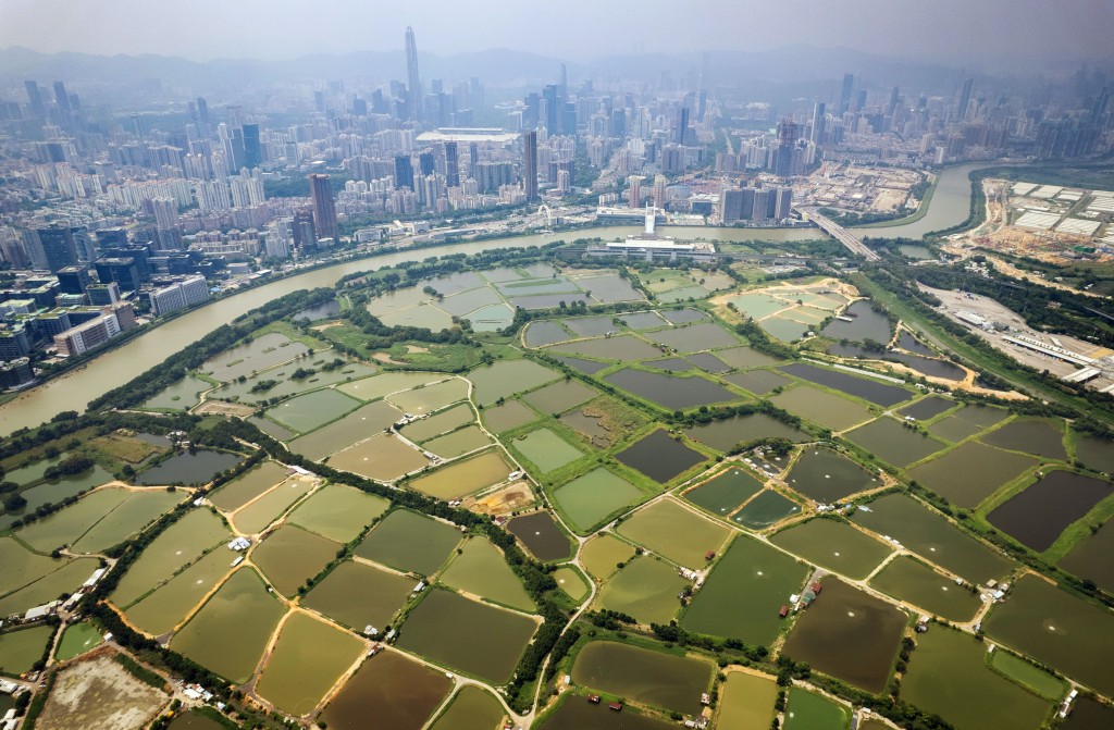 政府今日（29日）下午在政總舉行企業參與北部都會區發展簽署儀式。