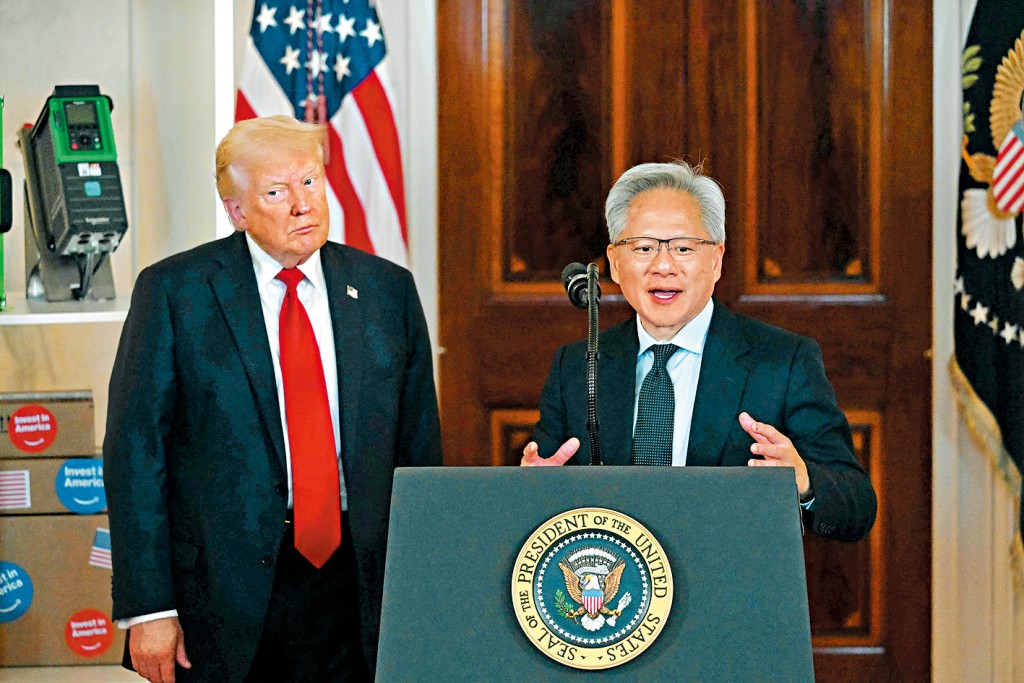 黃仁勳望特朗普政府能修改美國人工智能技術出口規定。