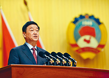 福建省前政协主席张昌平。