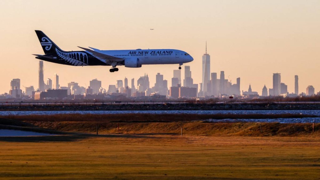 新西蘭航空未來兩個月將取消1100個航班。（法新社）