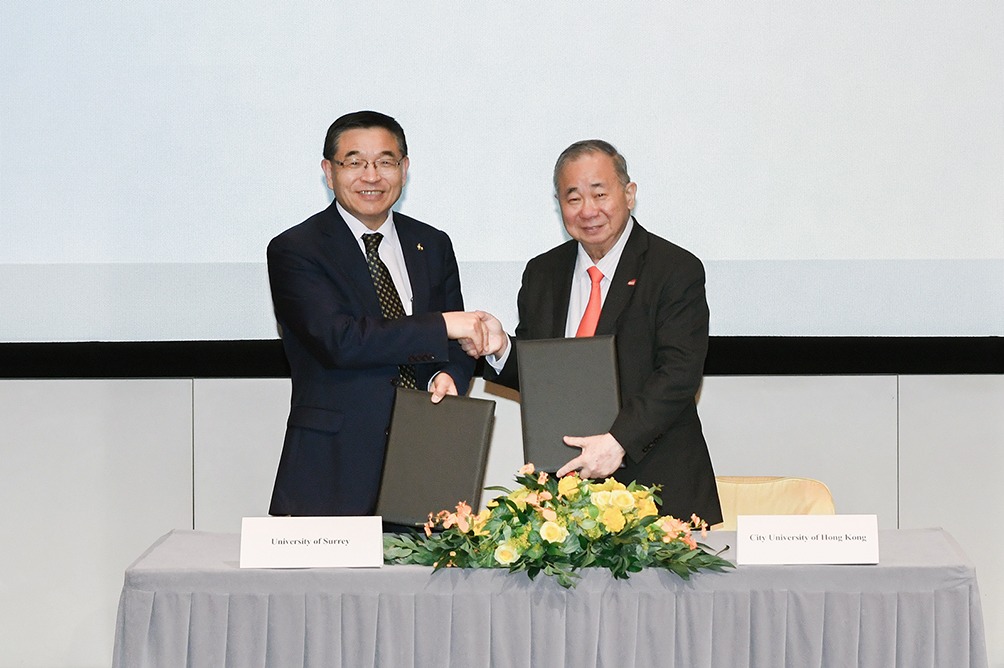 梅彥昌和逯高清在論壇舉行期間簽署合作協議。 梅彥昌和逯高清在論壇舉行期間簽署合作協議。