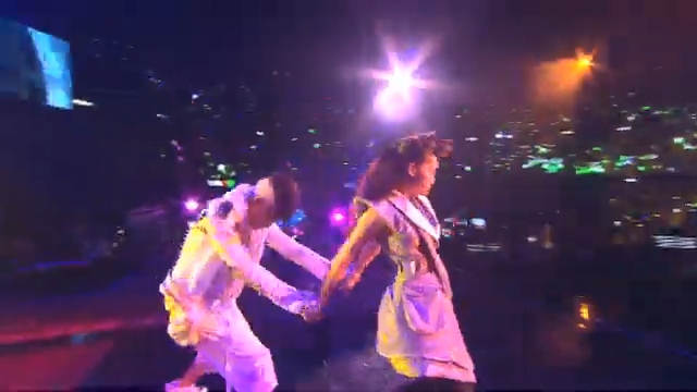 睇完周秀娜的演出後,林峯與徐子珊的演出片段翻HIT,不少人集氣希望徐子珊復出。 睇完周秀娜的演出後,林峯與徐子珊的演出片段翻HIT,不少人集氣希望徐子珊復出。