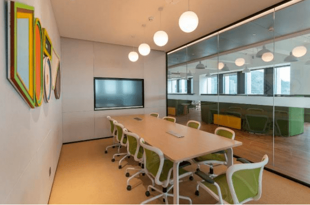 小分隊作戰室 封閉討論及架構決策