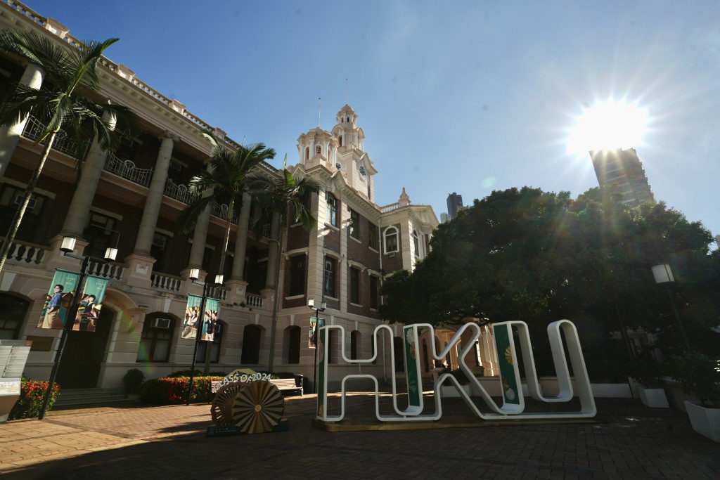 港大宿舍委員會去年通過修訂住宿年期限制,本科生住宿年期上限為「學位修讀期少一年」。 港大宿舍委員會去年通過修訂住宿年期限制,本科生住宿年期上限為「學位修讀期少一年」。