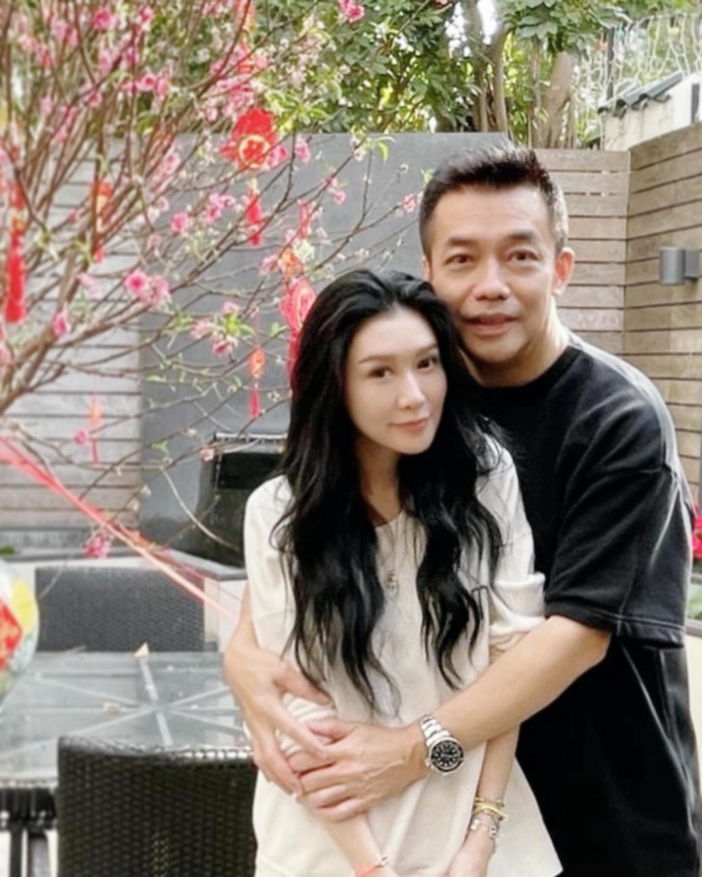 Monique已成人妻。 Monique已成人妻。