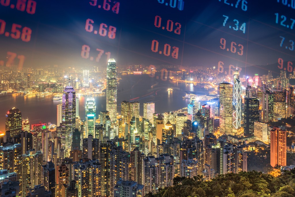 港股將呈現「先跌後升」的格局。 港股將呈現「先跌後升」的格局。