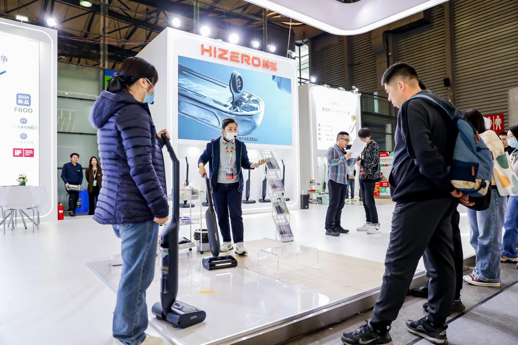 疫後港人更注重健康，HIZERO舉辦多項展銷活動，獲不少市民查詢。