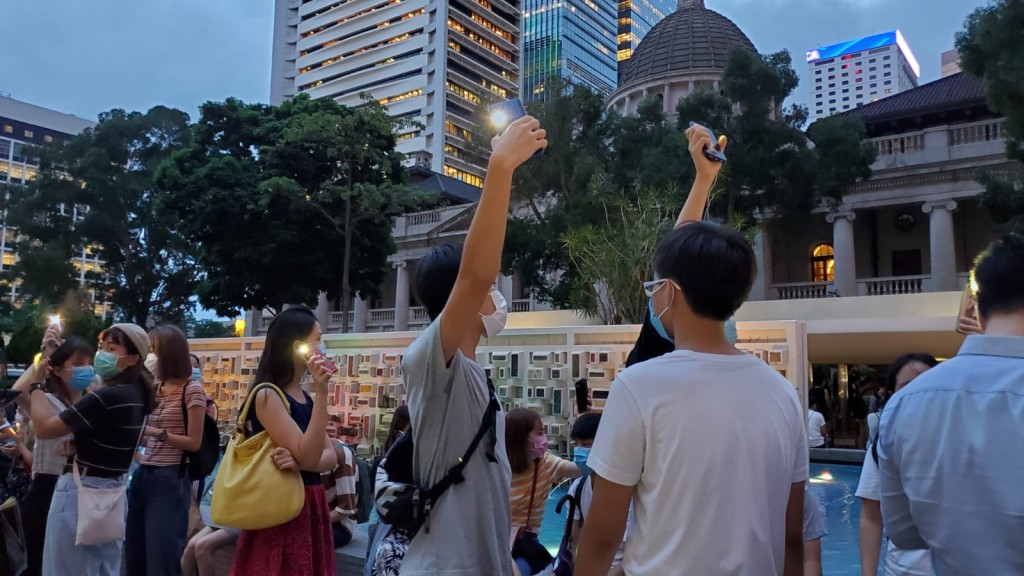 示威者中環聚集