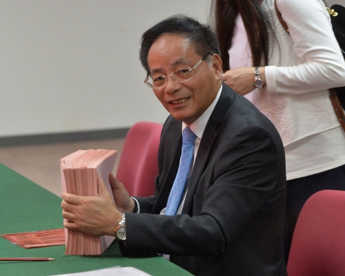 葉國謙提交643張提名，數量暫時冠絕其他參選人。
