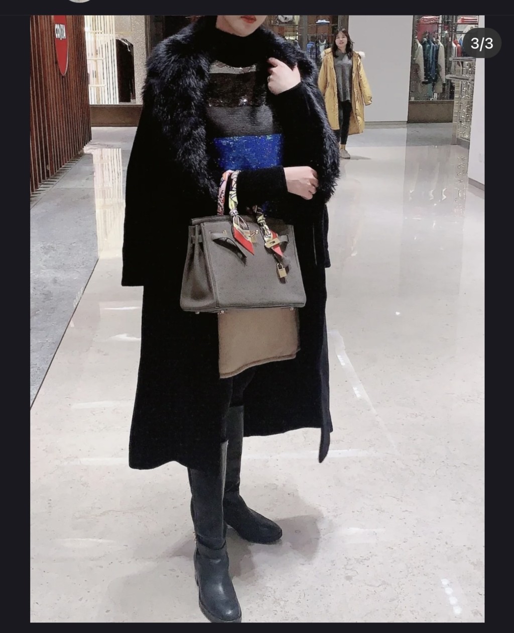 王妤娴有多个Hermès包包。