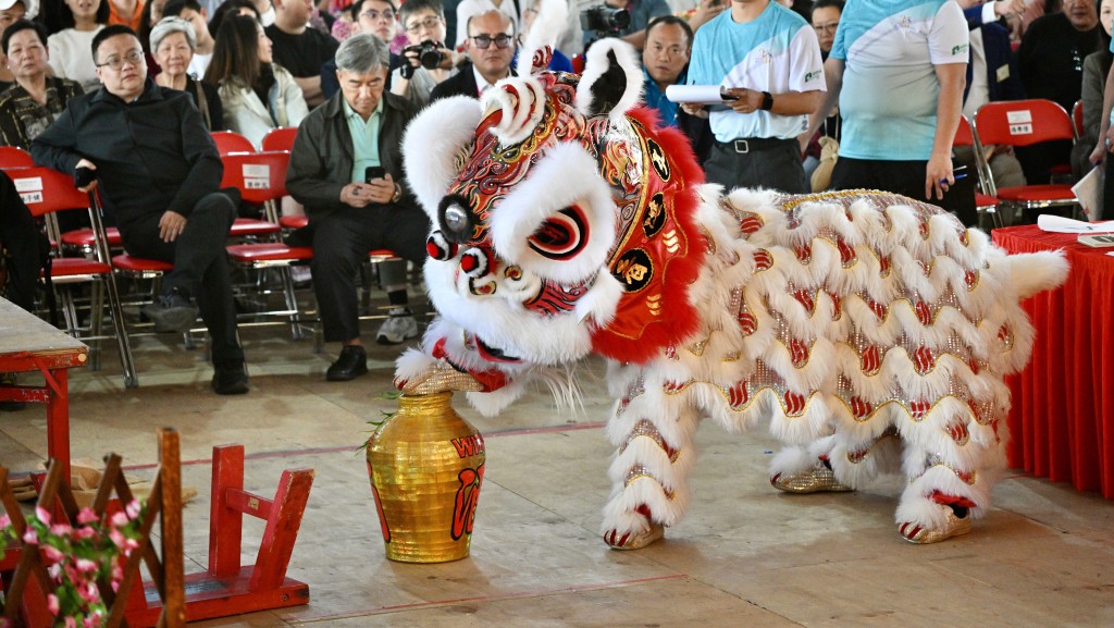 「錦田鄉十年一屆酬恩演戲暨美食嘉年華」今日（17日）起一連7日於水頭村周王二公書院舉行。
