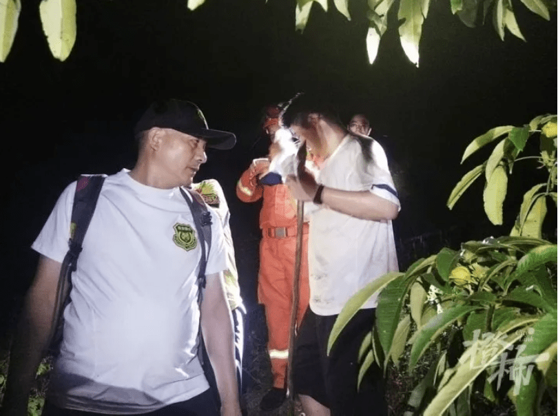 蘇州男子和妻子吵架後竟信AI推薦踏上野山。光明網 蘇州男子和妻子吵架後竟信AI推薦踏上野山。光明網