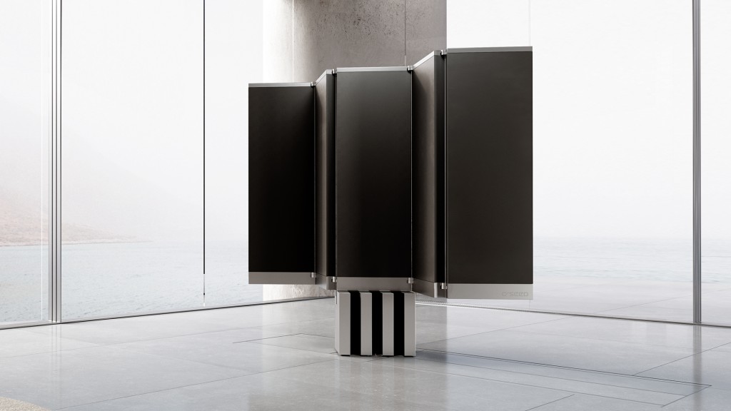 事實電視畫面由五塊熒幕合併而成。